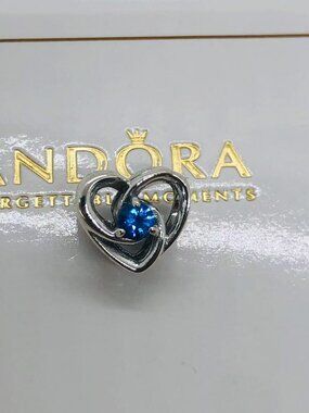 Pandora Entwined Heart Charm